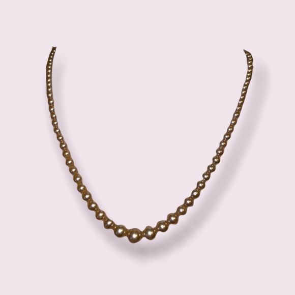 Vintage Pearl Necklace